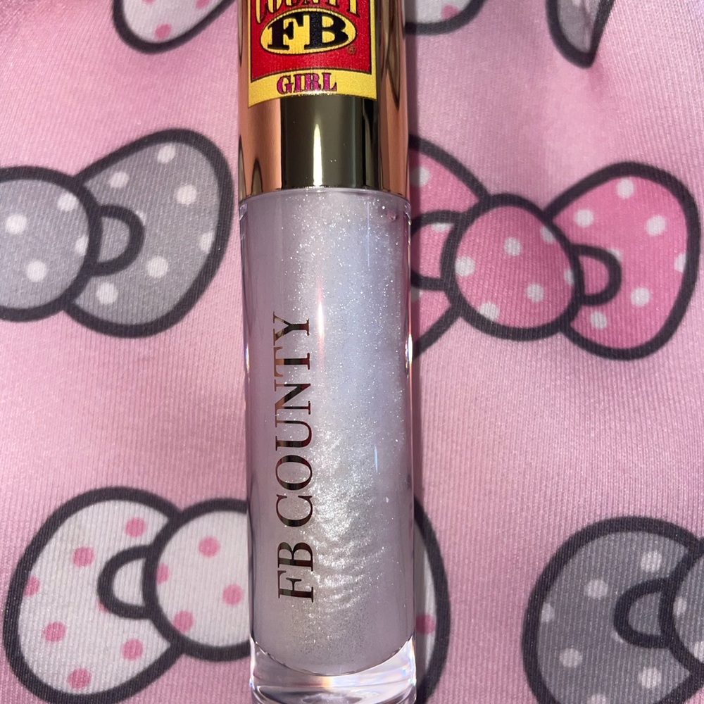 Lipgloss - Picture 2 of 3